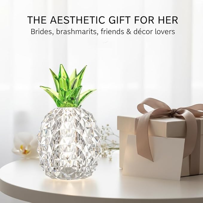 Clear Crystal Pineapple Lamp, 4.9'' Battery Operated Table Lamp Night Light for Vanity Bathroom Decor, Wedding Bridal Shower Decorations, Birthday Gifts for Women