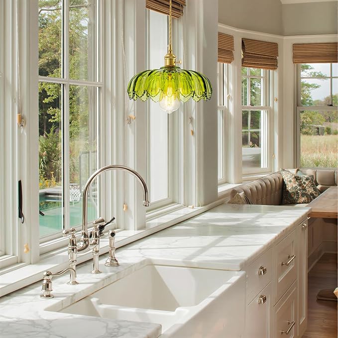 EDSILIVE Vintage Flower Glass Pendant Lights Kitchen Island 9.84" Antique Flower Green Glass Hanging Ceiling Light Fixture with Adjustable Brass Twine Wire for Dining Room Kitchen Table, Gold Green