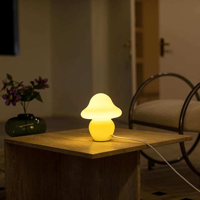 HEQET Mushroom Lamp White Glass Mushroom Table Lamp for Bedrooms, Living Room, Aesthetic Lamps for Bedroom, Cute Bedside Lamp (Yellow)