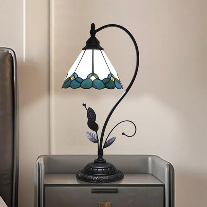 Vintage Green and White Tiffany Lamp Teal Countryside Leaf Style Stained Glass Table Lamp Living Room Bedroom Bedside Office Hotel Bar Kitchen Holiday Gift Small Space Home Decor Reading Desk Light