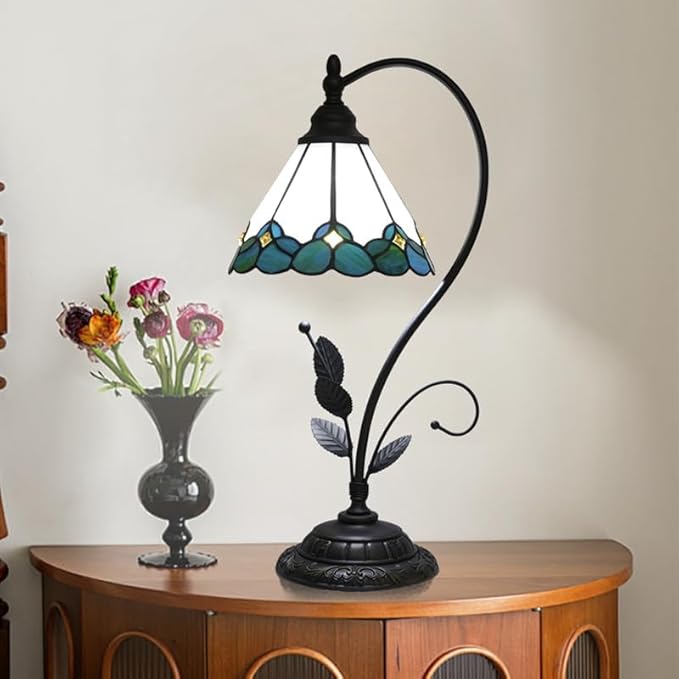Vintage Green and White Tiffany Lamp Teal Countryside Leaf Style Stained Glass Table Lamp Living Room Bedroom Bedside Office Hotel Bar Kitchen Holiday Gift Small Space Home Decor Reading Desk Light