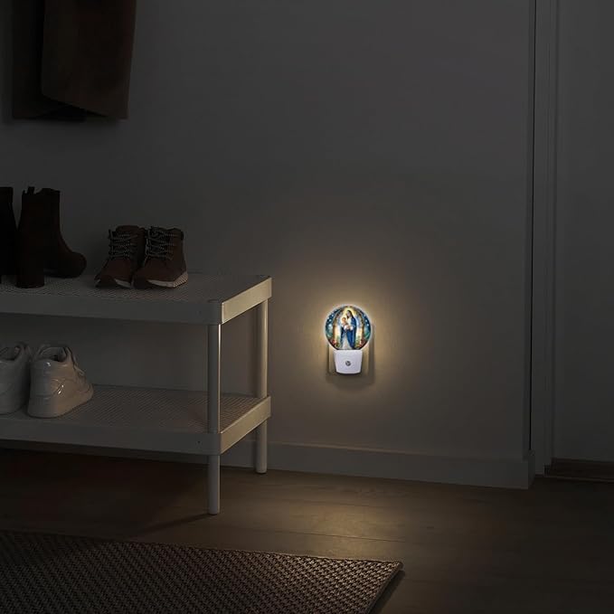 Round LED Night Lights Lamp with Dusk to Dawn Sensor, Mary Holding The Baby Jesus in Arms Night Light Plug Into Wall for Kids Room, Bedroom, Bathroom, Kitchen, Hallway