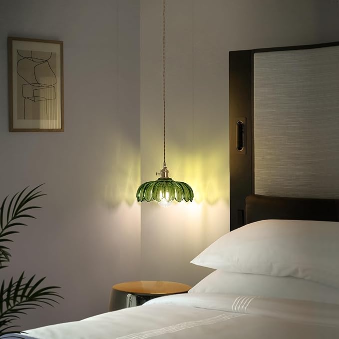Shenmoyl Pendant Light with Green Scindapsus Glass Lmapshade, Brass Vintage Pendant Light Adjustable Hanging Light for Kitchen Island Dining Room Hallway