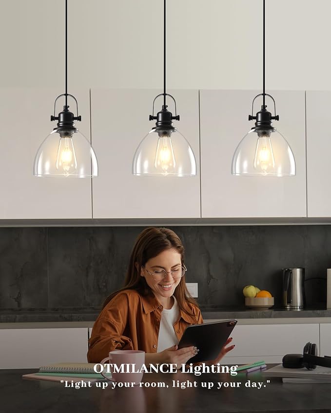 Kitchen Pendant Lights Over Island, 7.5 inch Farmhouse Glass Pendant Light, Industrial Black Pendant Lights Kitchen Island 1-Pack, Hanging Kitchen Pendant Light for Dining Room,Bar, Cafe
