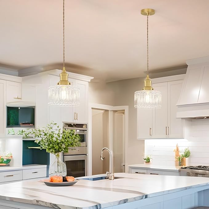 Vintage Pendant Lights for Kitchen with Clear Striped Glass Shade, 6.9 In Brushed Gold Pendant Lights Kitchen Island, Small Kitchen Island Lighting Adjustable Hanging Light for Entrance Hallway