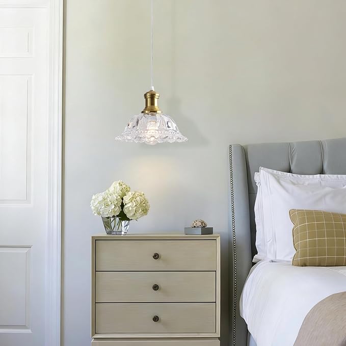 Gold Pendant Light, Vintage Pendant Light Fixture with Clear Glass Shade, Champagne Bronze Pendant Lighting for Kitchen Island, Dining Room, Bedroom, Living Room, Entryway, Hallway