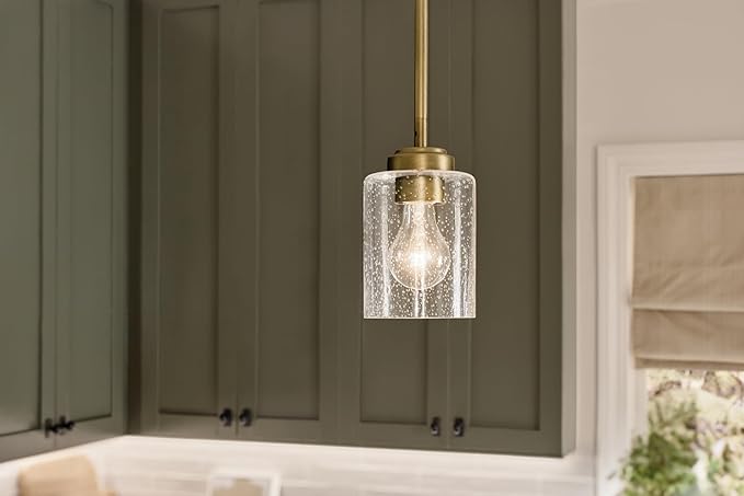 Kichler Winslow 7.5" 1-Light Mini Pendant Light with Clear Seeded Glass in Natural Brass for Kitchen, Bar, Laundry Sink, Bar Island (7.5" x 4.25"), 44032NBR