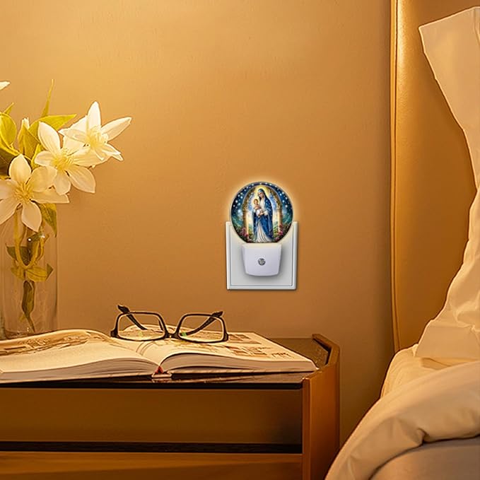 Round LED Night Lights Lamp with Dusk to Dawn Sensor, Mary Holding The Baby Jesus in Arms Night Light Plug Into Wall for Kids Room, Bedroom, Bathroom, Kitchen, Hallway