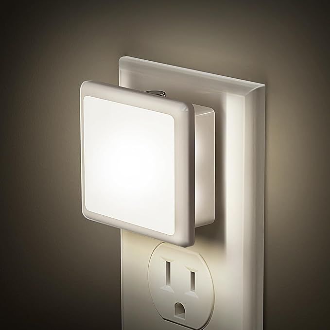 JandCase Night Lights Plug into Wall, LED Night Light with Light Sensors[2 Pack], 5000K Bright Night Light for Bathroom,Nightlight Plug in Suitable for Living Room, Adults, Hallway