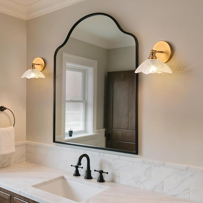 Bathroom Vanity Light, 9.05 Inch Single Light Brushed Antique Brass Wall Sconce, Vintage E12 Bathroom Light for Mirror, Euro Classic Lighting for Hallway, Bedroom, Powder Room