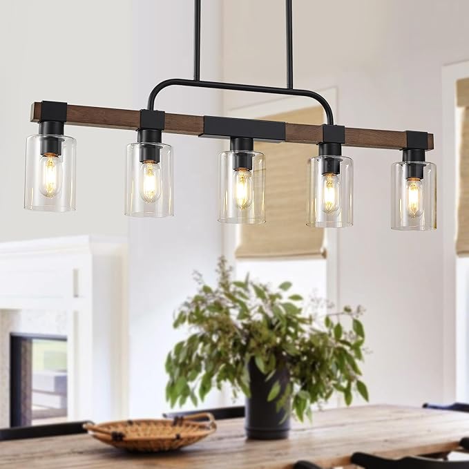 Farmhouse Dining Room Light Fixtures Over Table，Rustic Ceiling Pendant Lights Kitchen Island，5-Light Wood Kitchen Island Lighting Linear Chandelier with Clear Glass lampshade