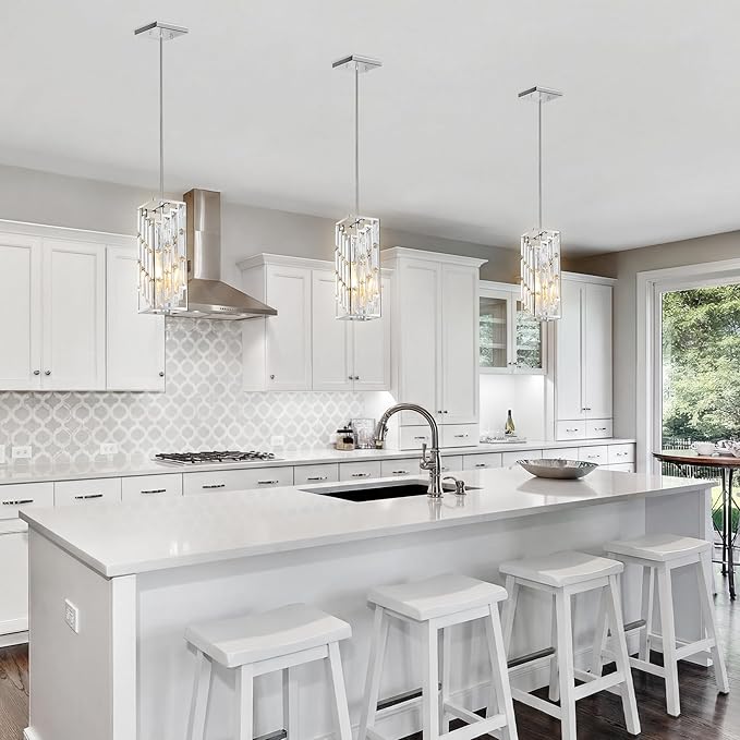 Chrome Pendant Lights Kitchen Island 1 Pack, Mini Crystal Chandeliers, Modern Pendant Lights Ceiling Lighting Fixtures for Kitchen Island, Dinning Room, Bedroom