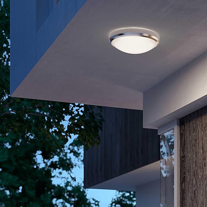 Philips LED Flush Mount Silver Ceiling Light 1-Pack Selectable White Multi-CCT 1500 Lumen (20W = 90W) No Bulbs Required