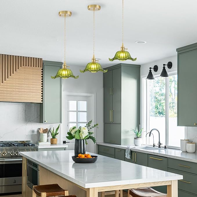 Vintage Pendant Lights Kitchen Island, Adjustable Brass Pendant Light Fixtures with Green Lily Glass Lampshade, Gold Kitchen Pendant Lighting Over Island, Pendant Light for Dining Room Hallway
