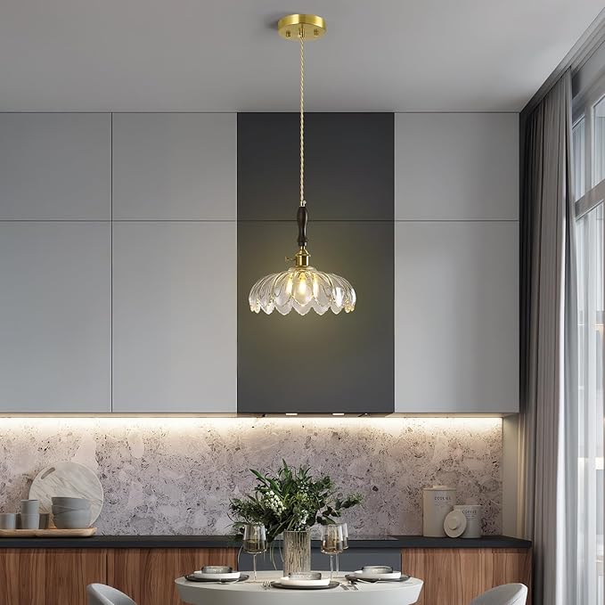 Modern Clear Glass Pendant Light Retro Flower Glass Hanging Lamp Gold Brass Decorative Adjustable Ceiling Hanging Light Suitable for Kitchen Island Bedroom Dining Room Living Room