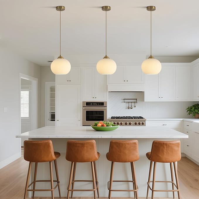 KCO Lighting Mid Century 1-Light Globe Pendant Light Industrial Vintage Brass Gold Pendant Lighting Fixture Kitchen Island Adjustable White Glass Hanging Ceiling Lights