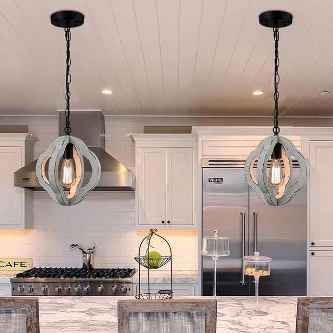 SAMTEEN Farmhouse Wood Pendant Light Distressed White Wood Chandelier Lighting with Adjustable Chain Wooden Hanging Light Fixtures for Kitchen Island Dining Room Bedroom