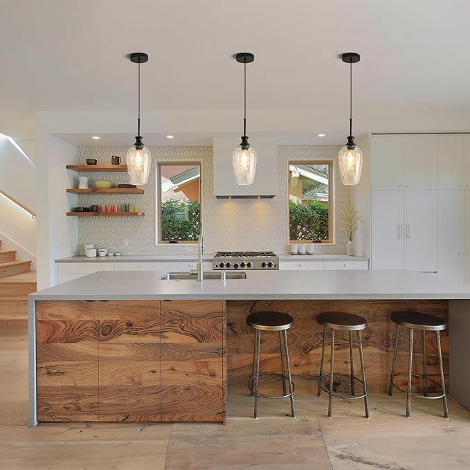 Modern Kitchen Pendant Lights,1-Light Black Pendant Light Fixtures with Hand-Blown Clear Glass Light Fixture for Kitchen Island Sink Dining Room Bedroom Hallway, E26 Bulb Not Includes