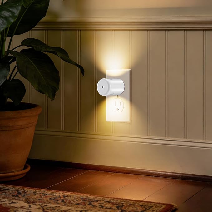 GEPLAD 4-Pack Motion Sensor Night Light, Plug into Wall Dusk to Dawn LED Nightlight, Auto On/Off, 5000K Daylight 100 Lumens, Rotatable Plug-in Design for Hallway, Staircase, Bathroom, Kitchen
