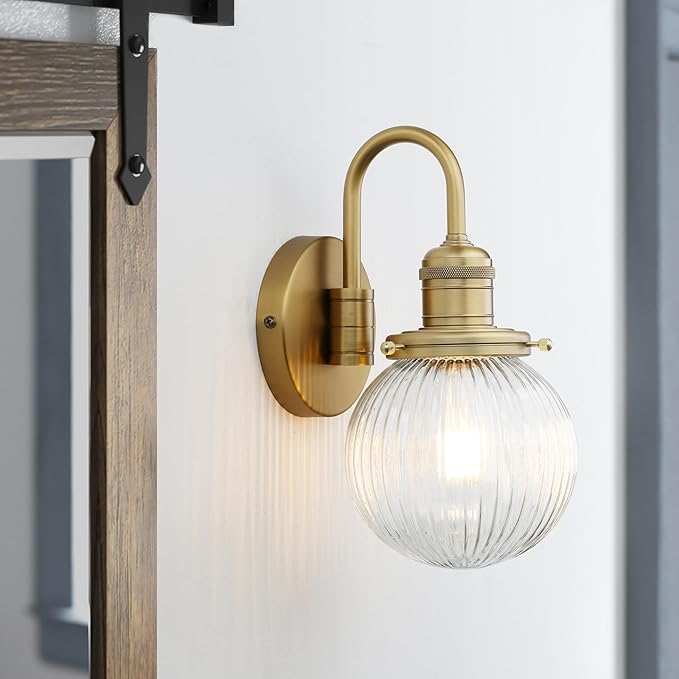 Yosoan 1-Light Brass Modern Vintage Indoor Wall Sconce, Vanity Single Luxury Hardwired Retro Textured Striped Globe Round Clear Glass Shade with Industrial Curved Rod Bathroom Lamp(Antique)