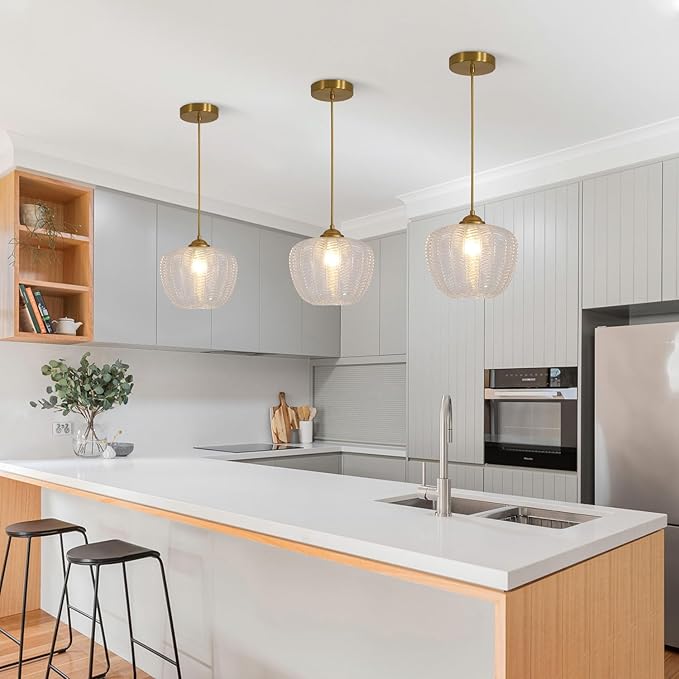 KCO Lighting Clear Glass Pendant Lights Kitchen Island Light Fixture Vintage Ribbed Glass Ceiling Light Antique Brass Pendant Light Gold Globe Pendant Light Fixture