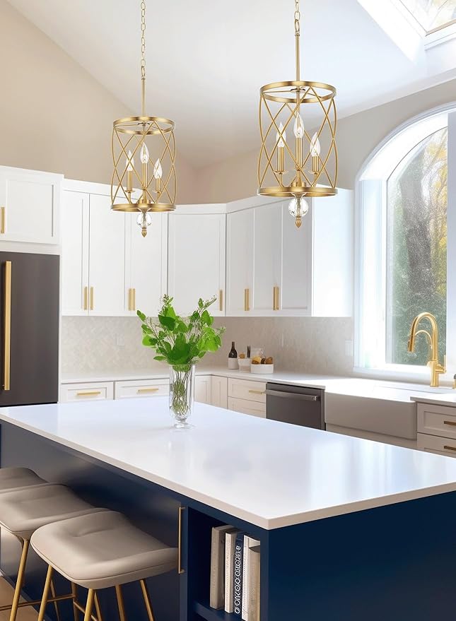 Kira Home Eleanor 26.5" Traditional 3-Light Chandelier, Cylinder Foyer Pendant Light, Adjustable Height, Warm Brass Finish