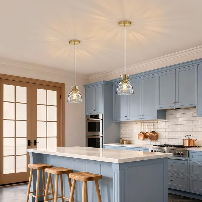 5.9” Mini Black Gold Pendant Lights Kitchen Island Lighting, Single Brass Hammered Glass Pendant Light Fixtures, Adjustable Modern Hanging Lights Kitchen Pendant Lighting over Island Sink Bathroom