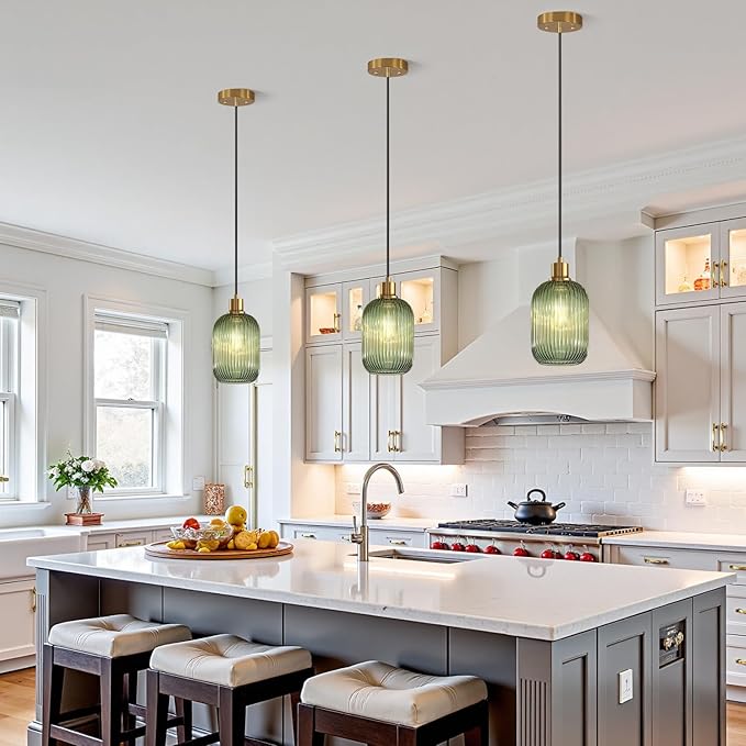 1 Pack Pendant Lights with Vintage Green Ribbed Glass Lampshade, Adjustable Brushed Gold Pendant Lights Fixtures for Kitchen Island Lighting Sink, Dining & Living Room Hallway (Bulbs Not Included)