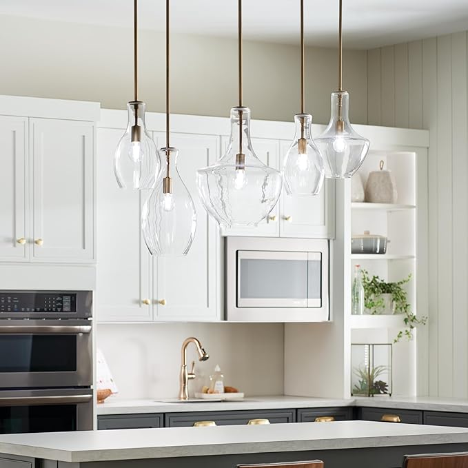 KICHLER Everly 15.25" 1-Light Bell Pendant with Clear Glass in Natural Brass, for a Kitchen Island, Dining Nook, or Home Bar, (15.25" x 10.5") 42456NBR
