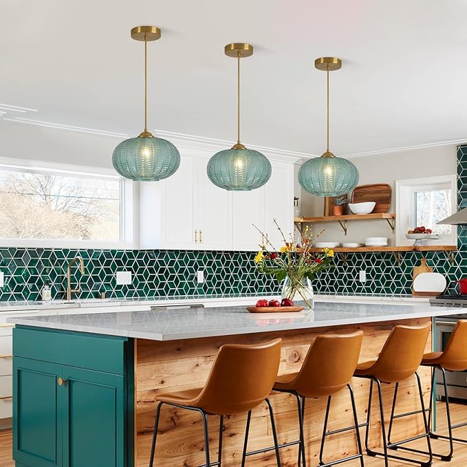 KCO Lighting Green Glass Chandelier Vintage Gold Pendant Light Large Green Ribbed Ceiling Light Antique Brass Hanging Light Mid Century Modern Pendant Lights Kitchen Island
