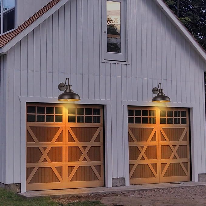 Dusk to Dawn Outdoor Barn Lights Outdoor Wall Sconces Farmhouse Exterior Wall Mount Light Vintage Outside Lighting Fixture Industrial Bronze Lantern for Porch Garage Shed Patio, 2 Pack