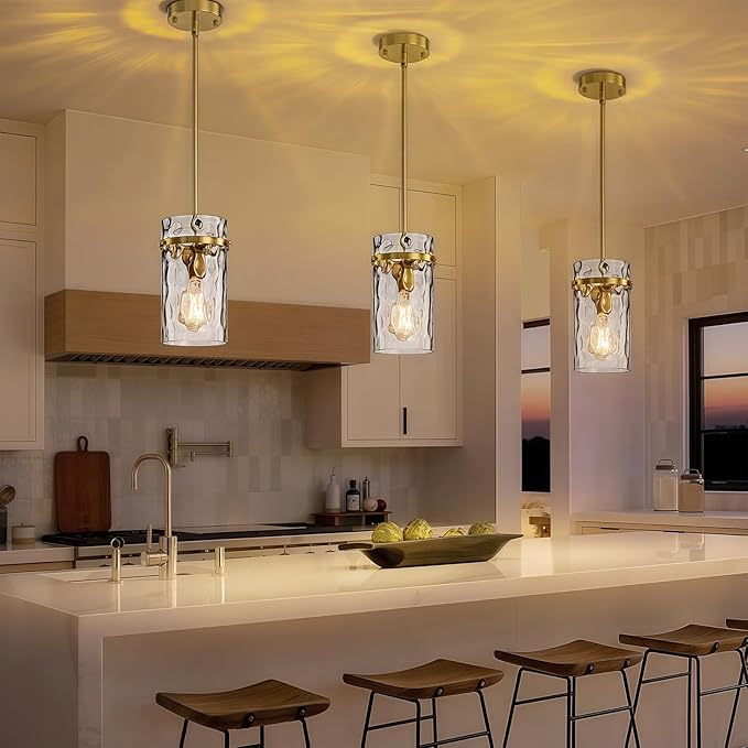 2 Pack 5.5" Brass Hammered Glass Pendant Light, Brushed Gold Island Pendant Lights Adjustable Mdern Pendant Light Fixtures Dining Room Farmhouse Chandelier Pendant Kitchen Lighting