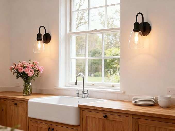 Yosoan 1-Light Vintage Wall Sconce, Black Industrial Fixture Light with Elegant Gooseneck Curved Rod, Indoor Clear Glass Shade Wall Lamp Lighting for Bathroom Porch Kitchen Living Room Restaurant