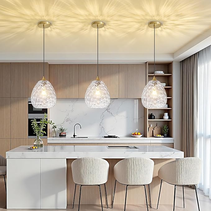 Glass Pendant Lights Kitchen Island, Brass Gold Pendant Lighting Fixtures, Modern Hanging Ceiling Light with 8.27'' Hammered Glass Shade for Farmhouse Dining Room Bedroom Hallway(1 Pack)
