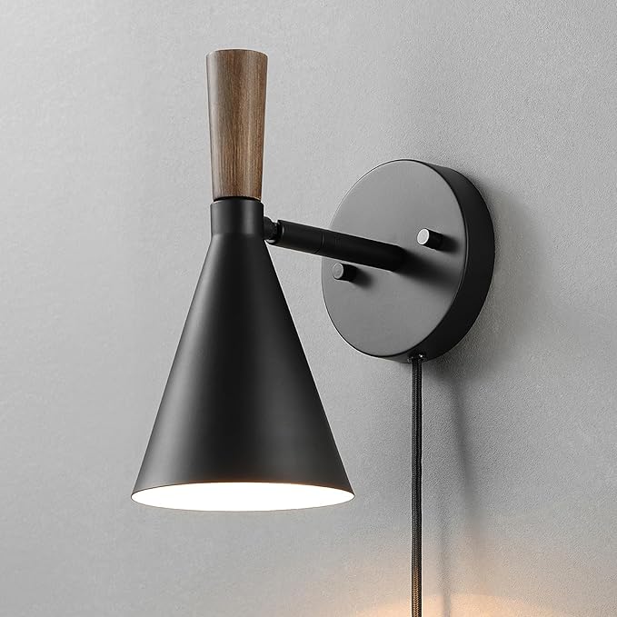 Globe Electric Plug-in or Hardwire Wall Sconce, Matte Black, Wood-Tone Switch, Metal Shade, 6-Foot Cord, 65000101