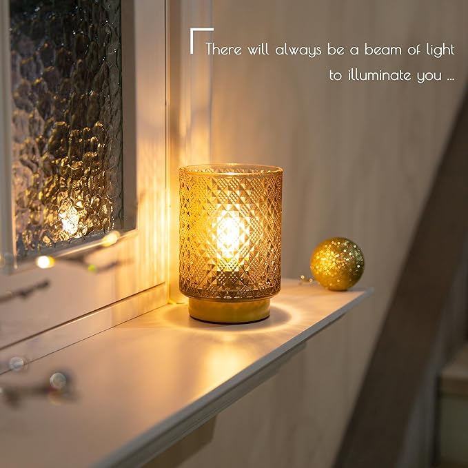 LUSHARBOR Battery Operated Lamp with Timer, Small Table Lamp Bedside Decor Ambient Light, Glass Cordless Battery Lamp for Bookshelf Living Room Entryway Diamond Design-Amber