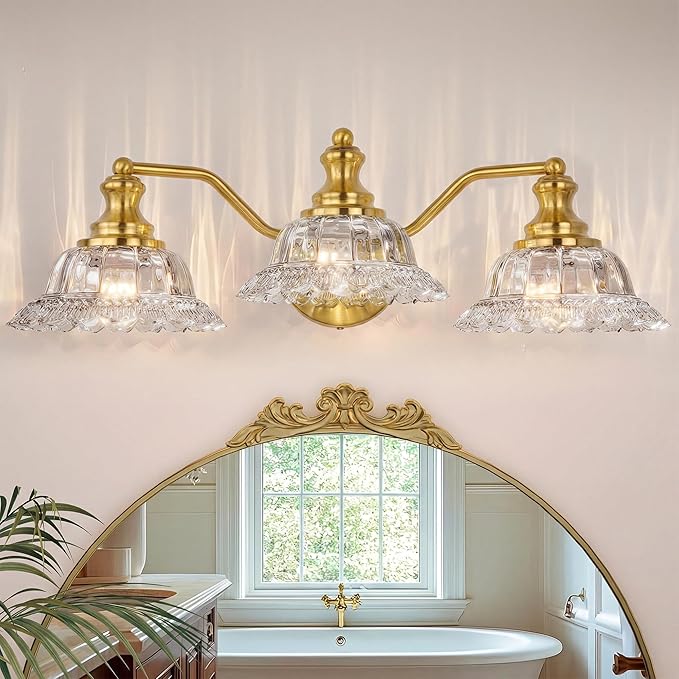 Espird Brass Bathroom Light Fixtures Over Mirror, 3 Light Vintage Bathroom Vanity Light Fixture with Clear Flower Glass Shades, Retro Gold Wall Sconce E26 Vanity Lights for Bathroom Living Room