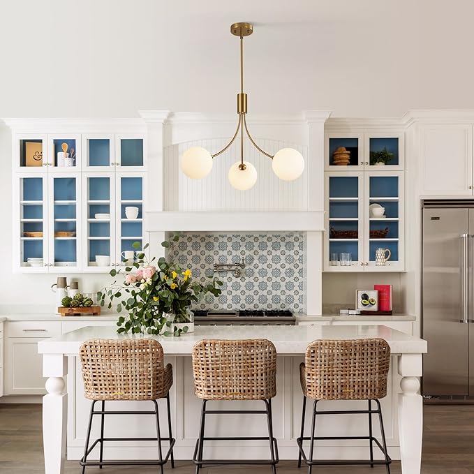 CNRATYE 3-Light Modern Farmhouse Gold Chandeliers for Dining Room, Mid Century Pendant Lights Kitchen Island, Globe Sputnik Chandelier for Entryway Living Room Bedroom Office Bathroom
